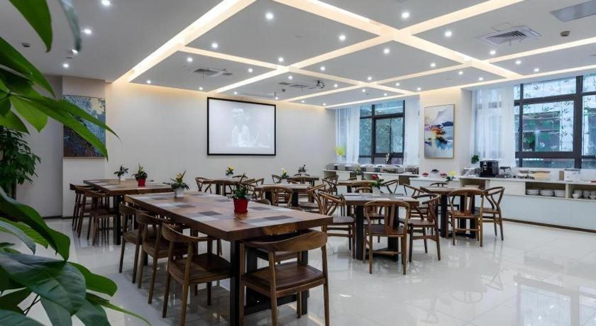 Gya Changzhou Wujin District Hutang New Era Furniture Plaza Hotel Екстериор снимка