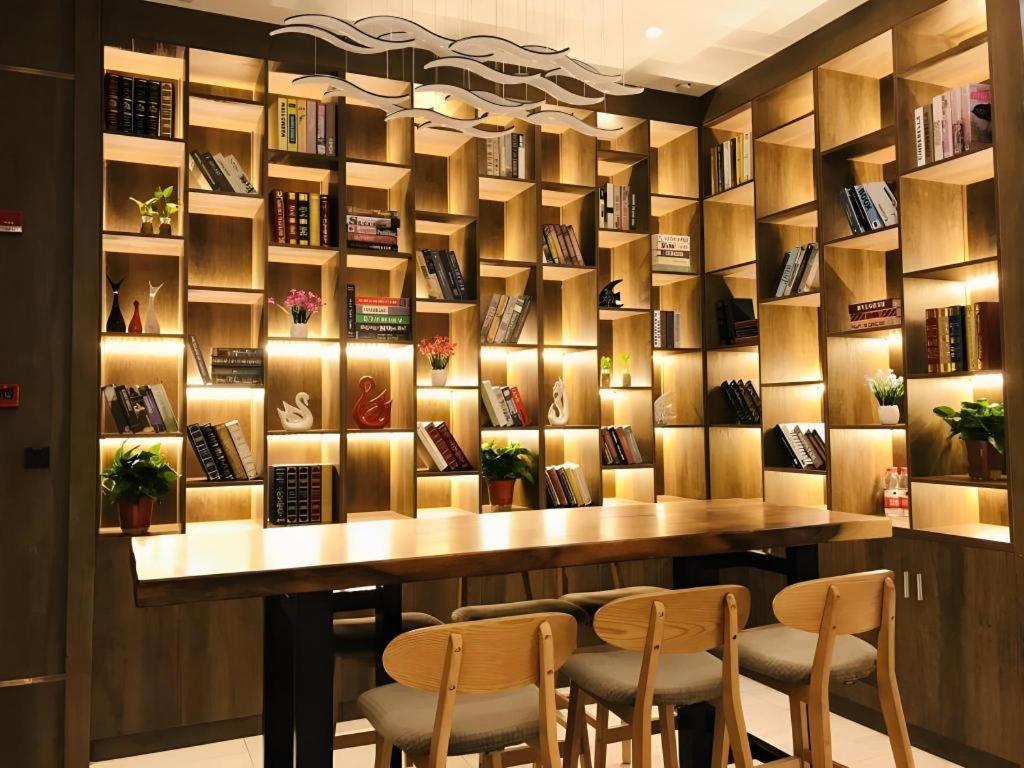Gya Changzhou Wujin District Hutang New Era Furniture Plaza Hotel Екстериор снимка